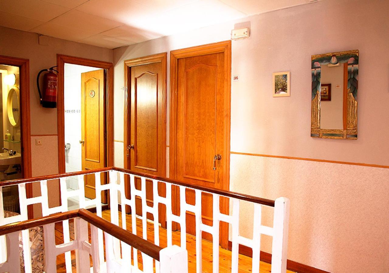 פגסרדה Hostal Fonda Prat מראה חיצוני תמונה